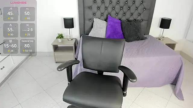 Snapshot of dulce_fresa_ chatting on October 23, 3:23 am dulce fresa online show from October 23, 3:23 am