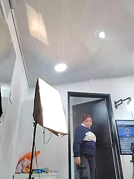 cherry canndy  online show from September 13, 3:53 pm