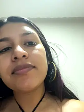 Snapshot of _Chloe_Smith chatting on October 5, 11:04 am  Chloe Smith online show from October 5, 11:04 am