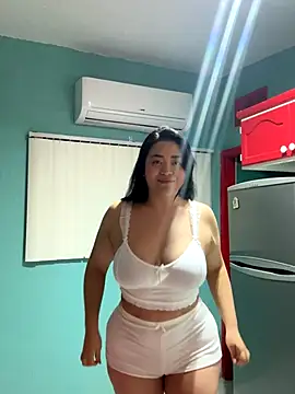 MyHoneyFrida online show from September 15, 3:48 am