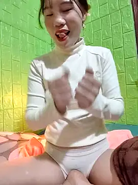 Tin tanny online show from December 16, 9:31 pm