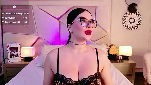 Catalina-Malave online show from February 19, 2:00 am