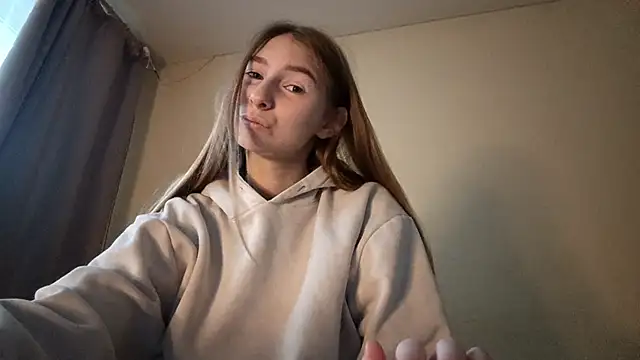 Nymera flare online show from November 27, 6:49 am