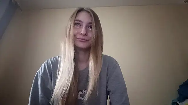 Nymera flare online show from November 11, 6:31 am