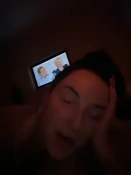 Remirosee online show from December 2, 9:50 pm