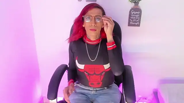 MissDiabla  online show from February 9, 7:16 pm