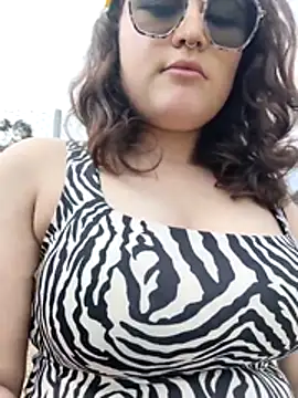 Putitastrip online show from December 21, 6:12 pm