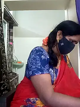 Snapshot of Mee_harini-telugupilla chatting on October 24, 5:47 am Mee harini-telugupilla online show from October 24, 5:47 am