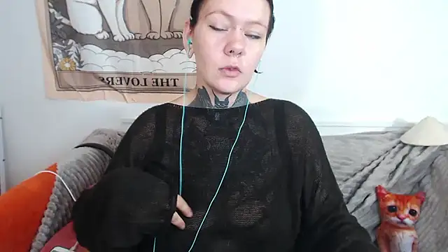 The ICE woman online show from October 3, 3:00 am