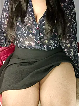 Riya Malik online show from February 20, 4:55 am