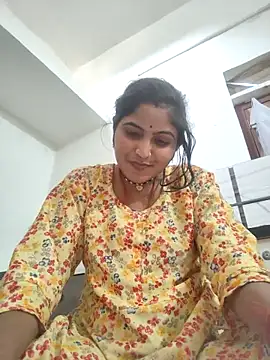 LUCKY cut online show from February 16, 9:20 am