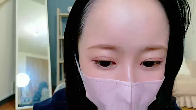 Snapshot of Kurumi_chan_ chatting on September 12, 4:35 am Kurumi chan online show from September 12, 4:35 am