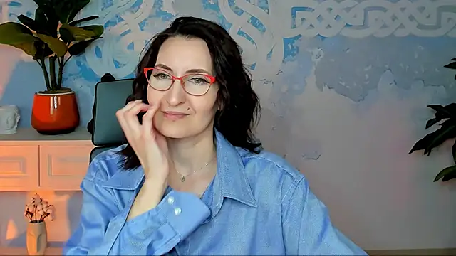 UnaTerra online show from October 19, 5:42 am