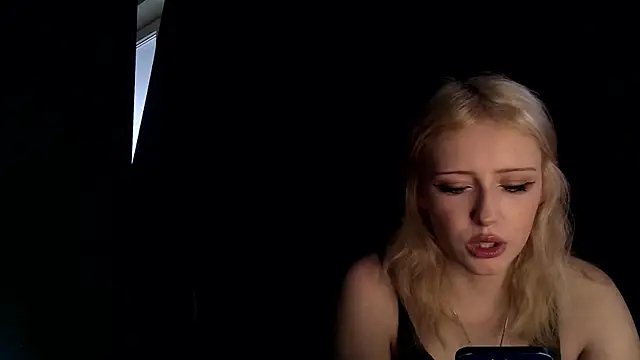 rosy petal online show from October 13, 1:25 pm