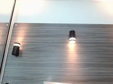 Penelopee Rouse online show from December 18, 8:46 pm