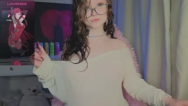 hornyprincess19 online show from November 7, 11:38 am