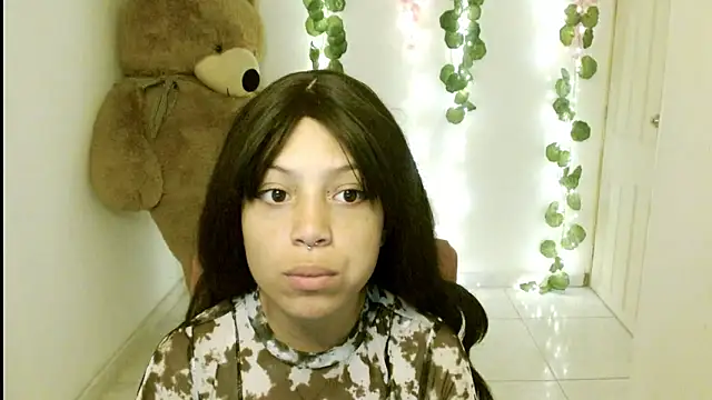 EIVIY1609 online show from October 3, 1:49 pm