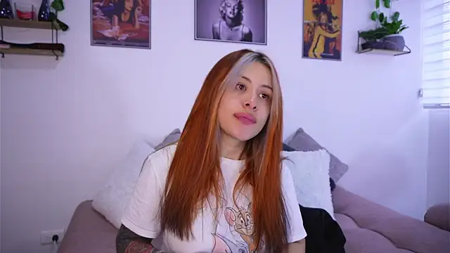 SophiieCumsx online show from October 26, 11:38 am