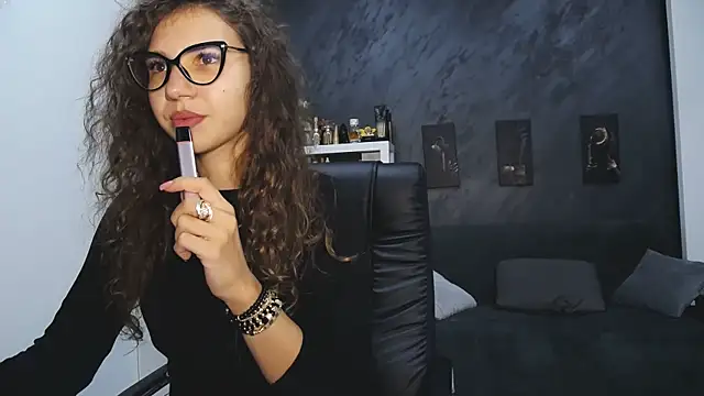 bigbuttjeny online show from October 5, 11:10 pm