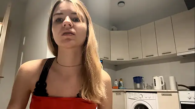 Snapshot of Denni_Spilber chatting on October 21, 3:38 pm Denni Spilber online show from October 21, 3:38 pm