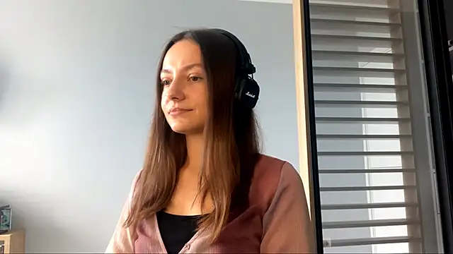 Snapshot of SoulHiperAgne_ chatting on September 16, 9:06 am SoulHiperAgne  online show from September 16, 9:06 am