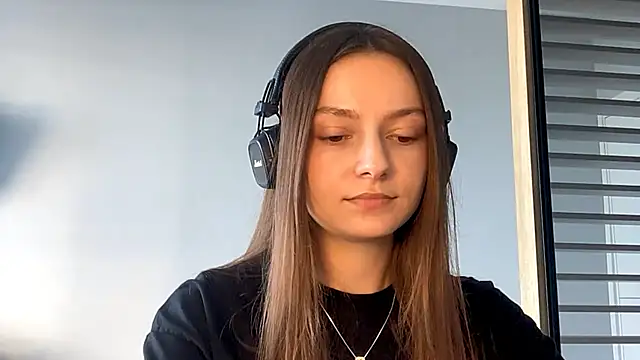 Snapshot of SoulHiperAgne_ chatting on September 22, 12:03 pm SoulHiperAgne  online show from September 22, 12:03 pm