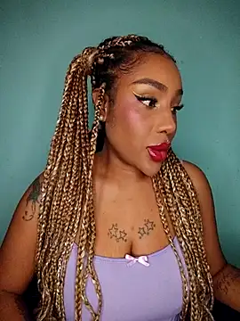 Queen Amara online show from October 13, 2:58 am