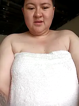 Noha Whiitee online show from September 13, 5:43 pm