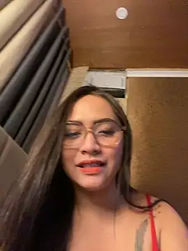 yourdevilsweettsx online show from November 7, 12:22 pm