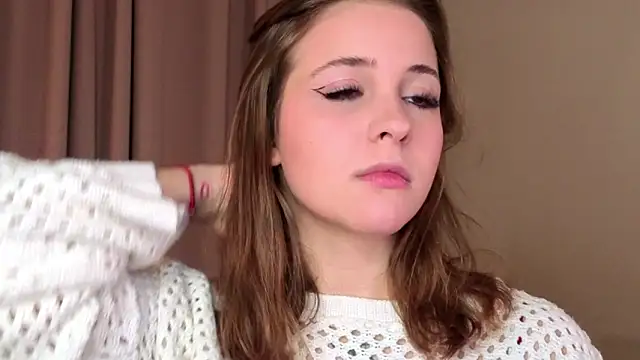 LoveSeekins online show from February 25, 7:23 pm