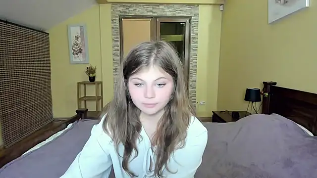 Lilly Jess online show from September 14, 6:28 pm