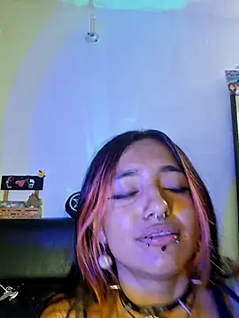 carolinerue online show from September 26, 11:13 pm