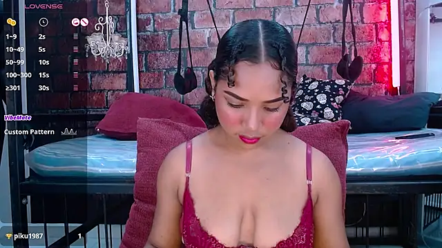 Snapshot of SofyTaylori chatting on September 22, 6:50 pm SofyTaylori online show from September 22, 6:50 pm