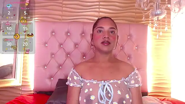 Snapshot of SofyTaylori chatting on September 30, 7:08 pm SofyTaylori online show from September 30, 7:08 pm