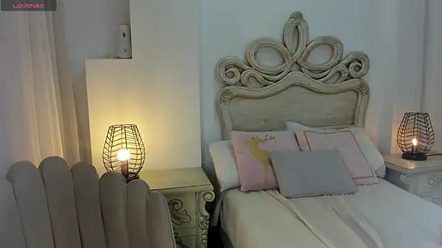 michell blakke online show from October 15, 12:19 pm