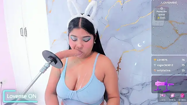 mysticlatina1 online show from October 23, 4:07 am