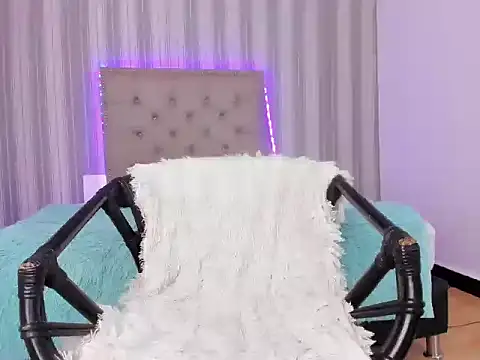 Sofiapassionne online show from September 15, 12:46 pm