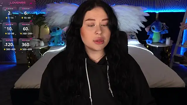 SerahMirabeli online show from October 25, 6:48 pm