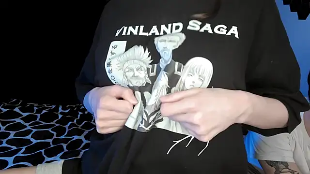 Sugarpeaach online show from October 31, 3:27 pm