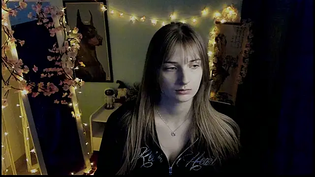 NeyliDream online show from February 11, 1:23 pm