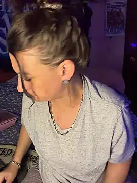 shortywidaphatty online show from November 12, 4:16 pm