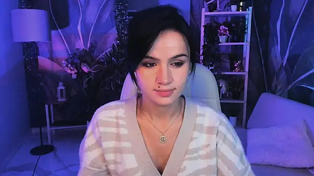 MonicaFarmer online show from September 30, 5:40 pm