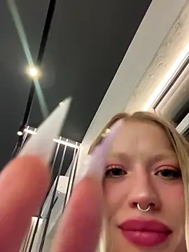 Sugar Pop online show from September 27, 5:31 pm