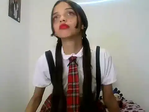 Snapshot of lucy_babyy chatting on October 23, 8:20 am lucy babyy online show from October 23, 8:20 am