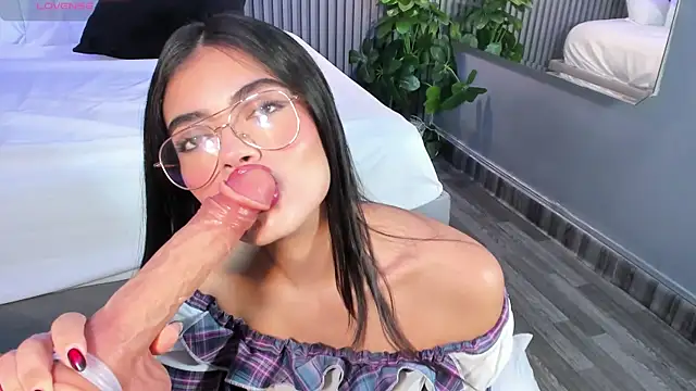 Isabellax21 online show from January 18, 4:31 am