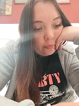 Snapshot of Lunna_azul chatting on October 20, 8:23 pm Lunna azul online show from October 20, 8:23 pm