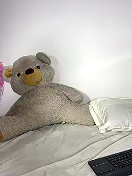 RebecaReslihx online show from September 18, 4:11 am