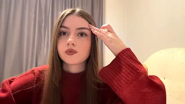 CatherinDream online show from December 1, 1:25 pm