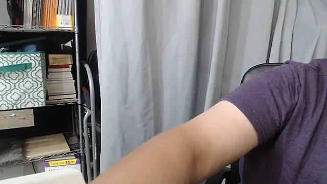 lindamarie  online show from September 24, 11:59 pm