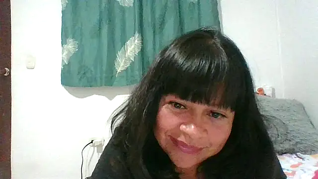 adri89-g online show from January 31, 10:08 pm